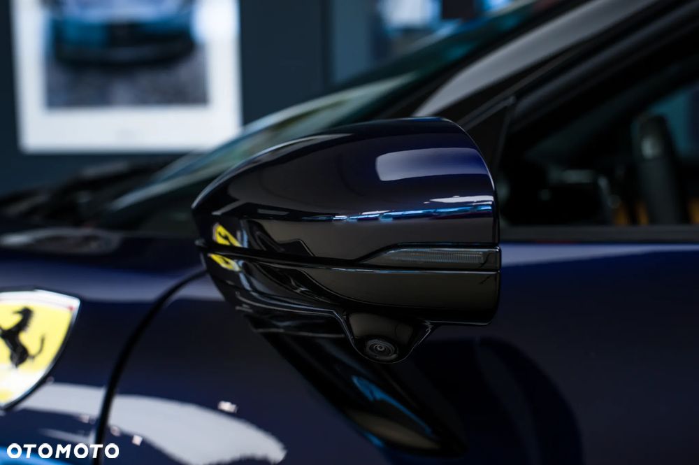 Ferrari 296 GTB - 12