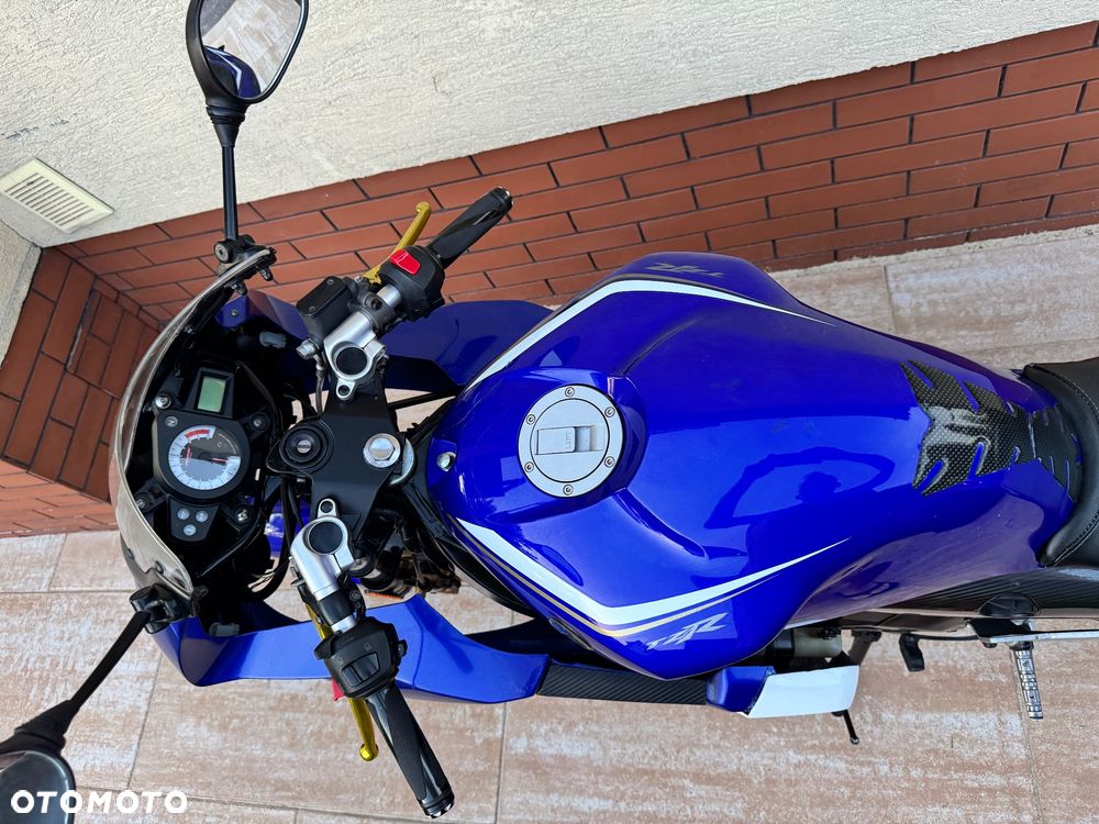 Yamaha TZR - 10