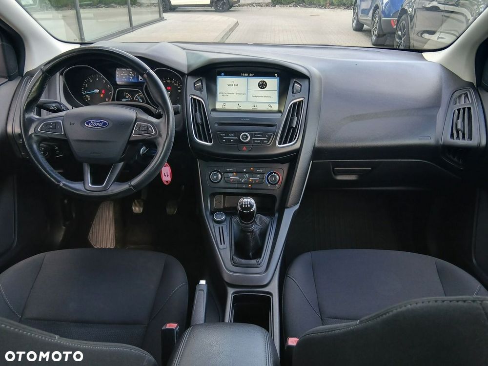 Ford Focus 1.6 SYNC Edition - 19