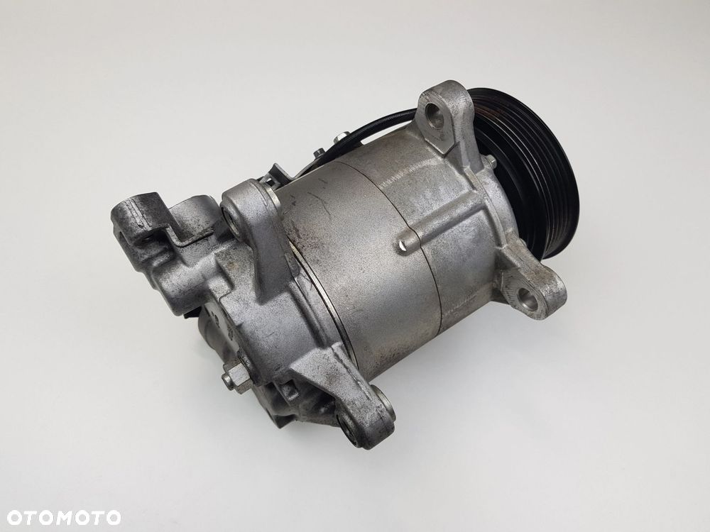 Kompresor Sprężarka klimatyzacji BMW F10 2.0d VPBLUH-19D786-AB - 5