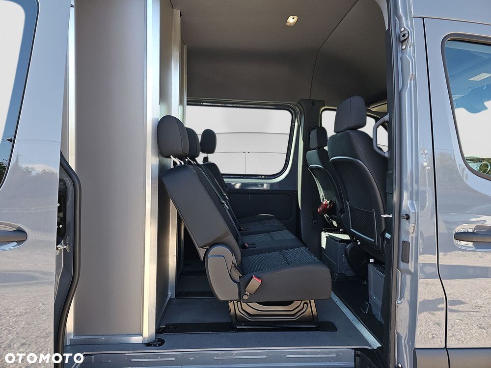 Mercedes-Benz sprinter - 28