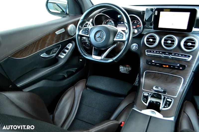 Mercedes-Benz GLC 250 d 4MATIC - 17