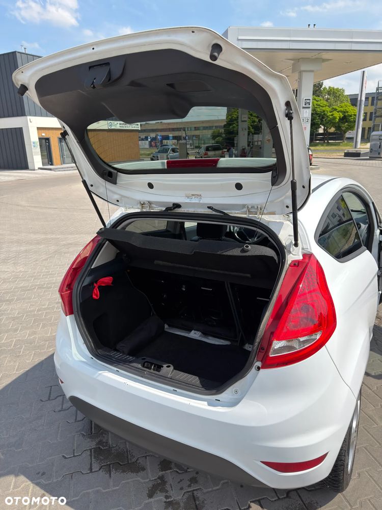 Ford Fiesta 1.25 Trend Edition - 30