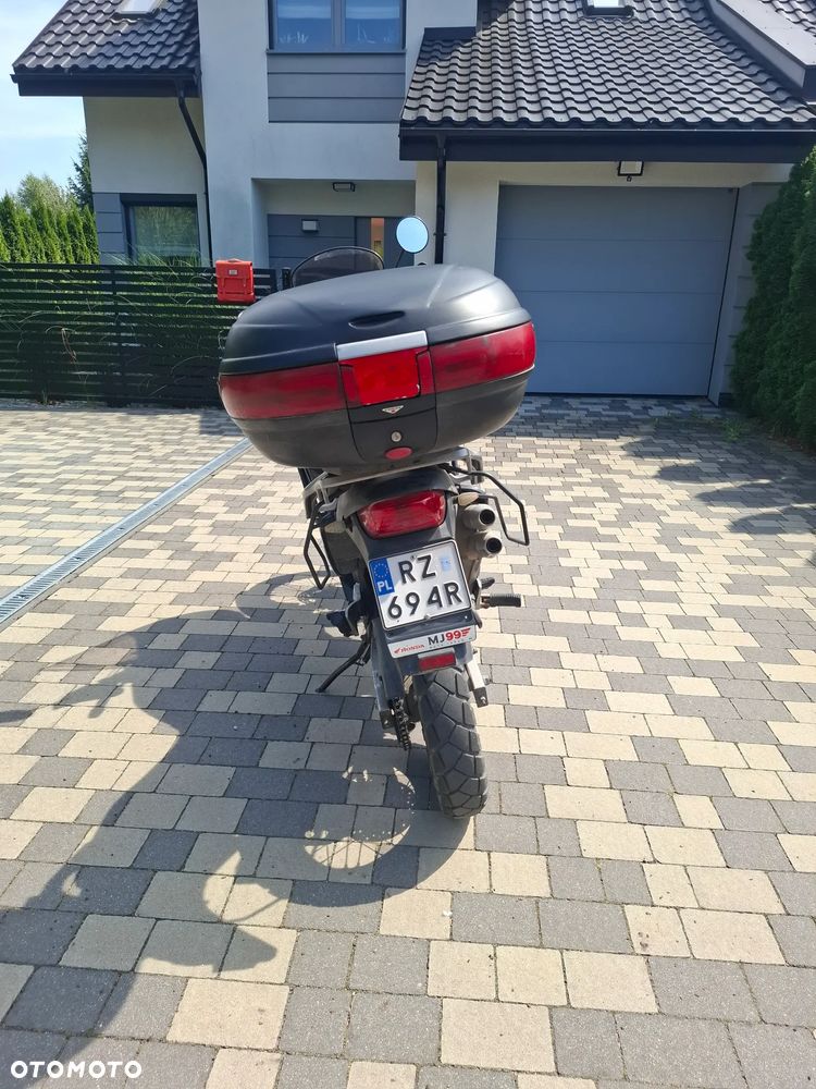 Honda Transalp - 10