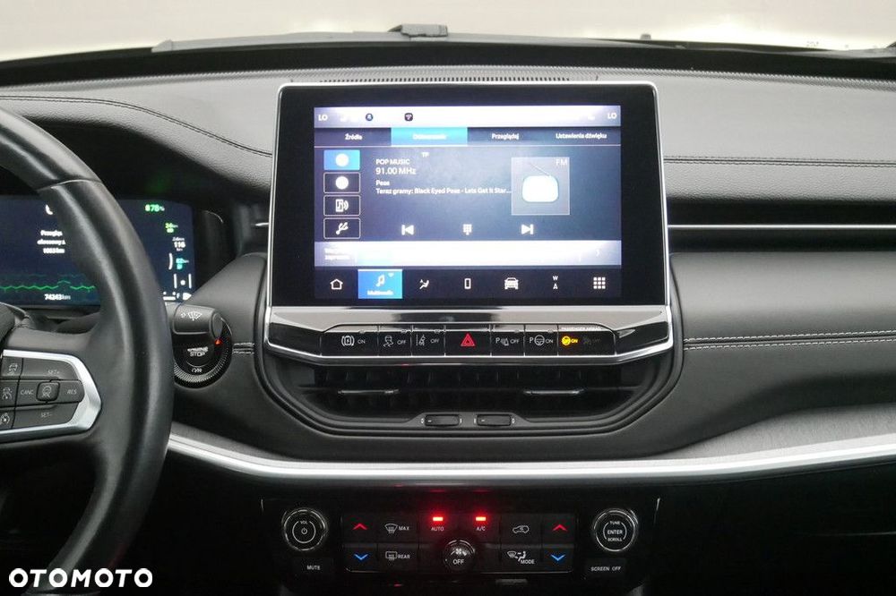 Jeep Compass - 10