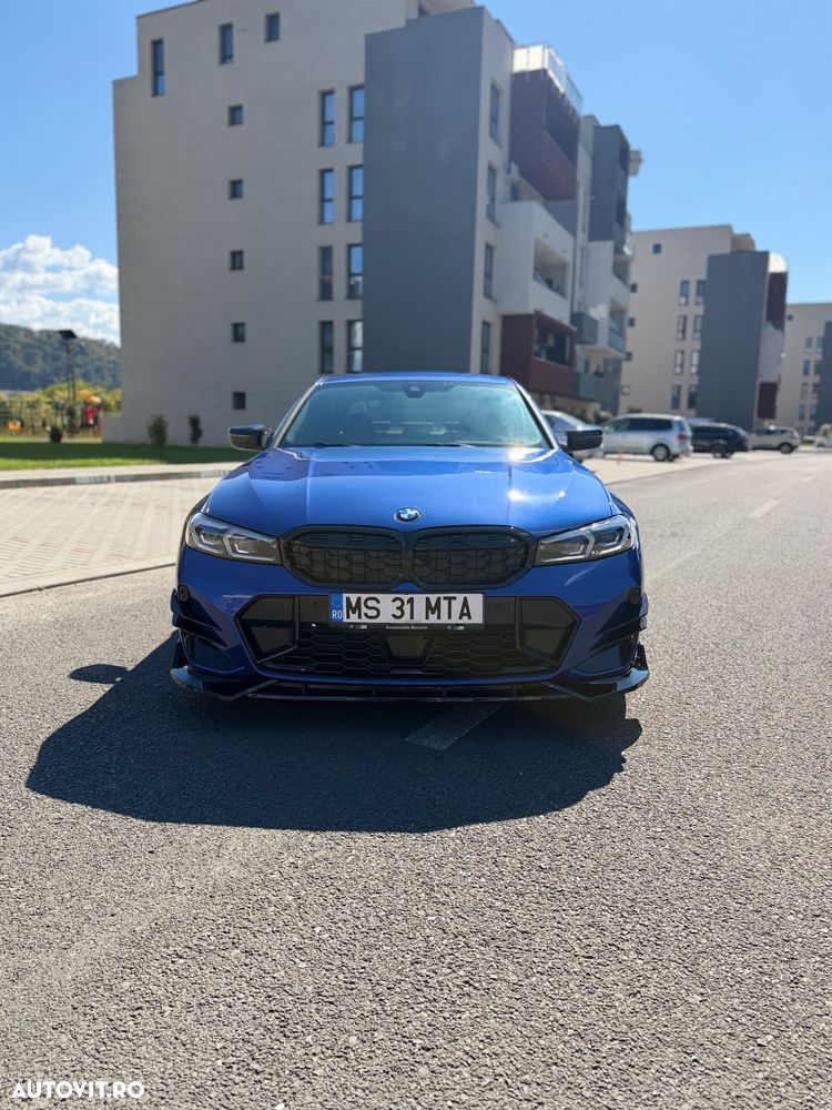BMW Seria 3 330i xDrive AT - 2