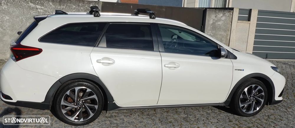 Toyota Auris Touring Sports 1.8 HSD Freestyle - 2