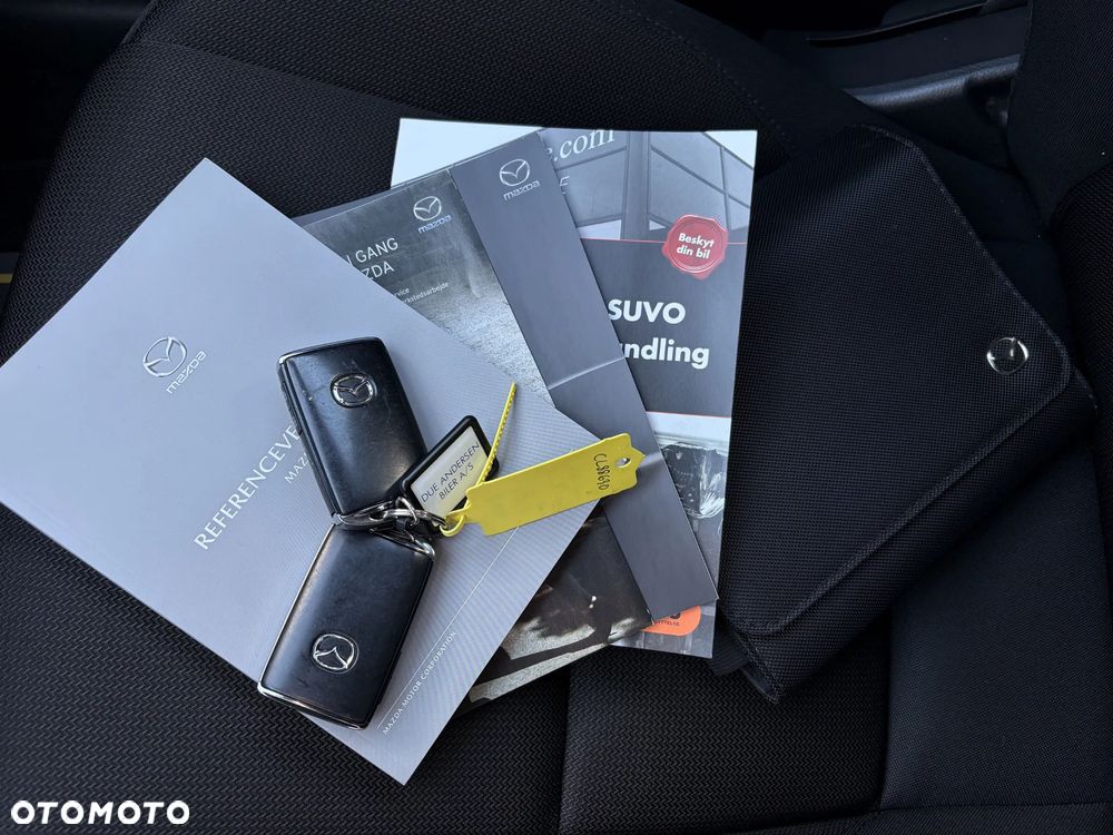 Mazda 3 SKYACTIV-G 2.0 M-Hybrid SELECTION - 37