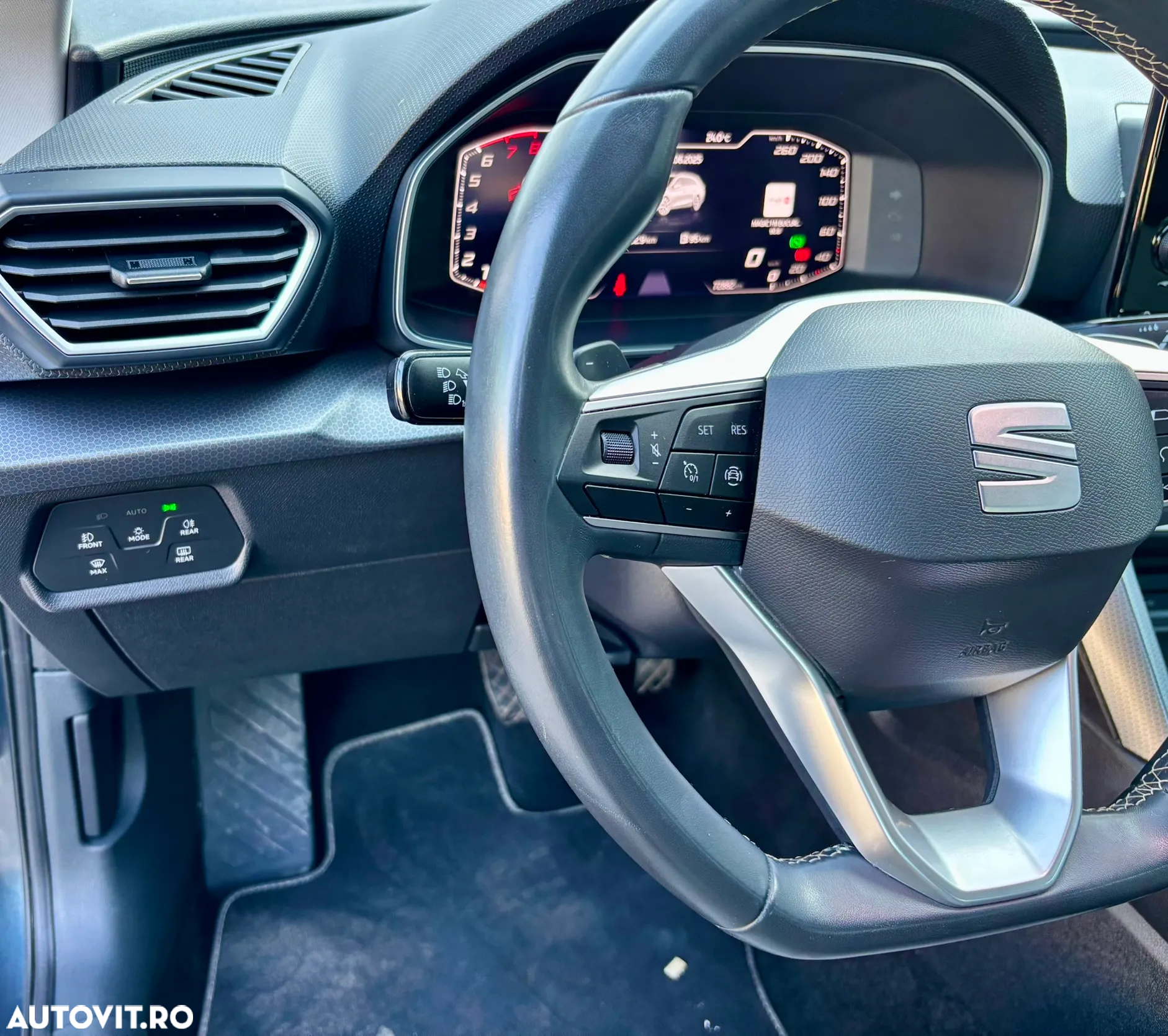 Seat Leon ST 1.0 ETSI mHEV DSG7 Style - 29