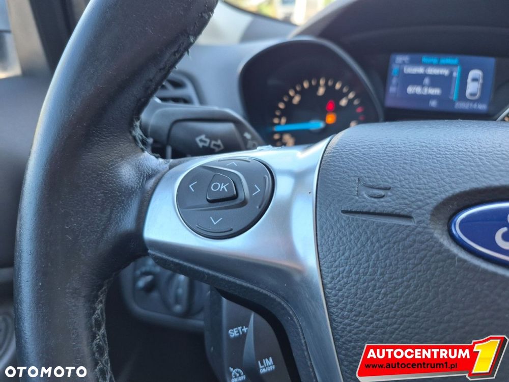 Ford Kuga - 21