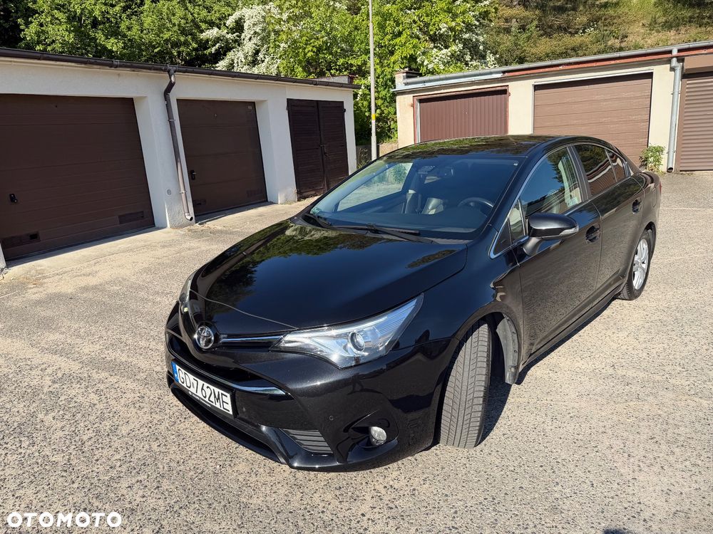 Toyota Avensis - 6