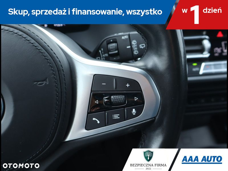BMW Seria 1 - 17