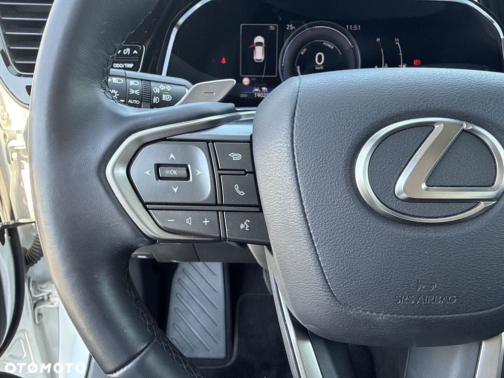 Lexus NX 350h Prestige 2WD - 21