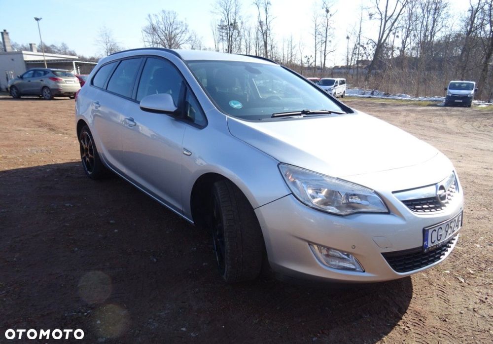 Opel Astra - 2