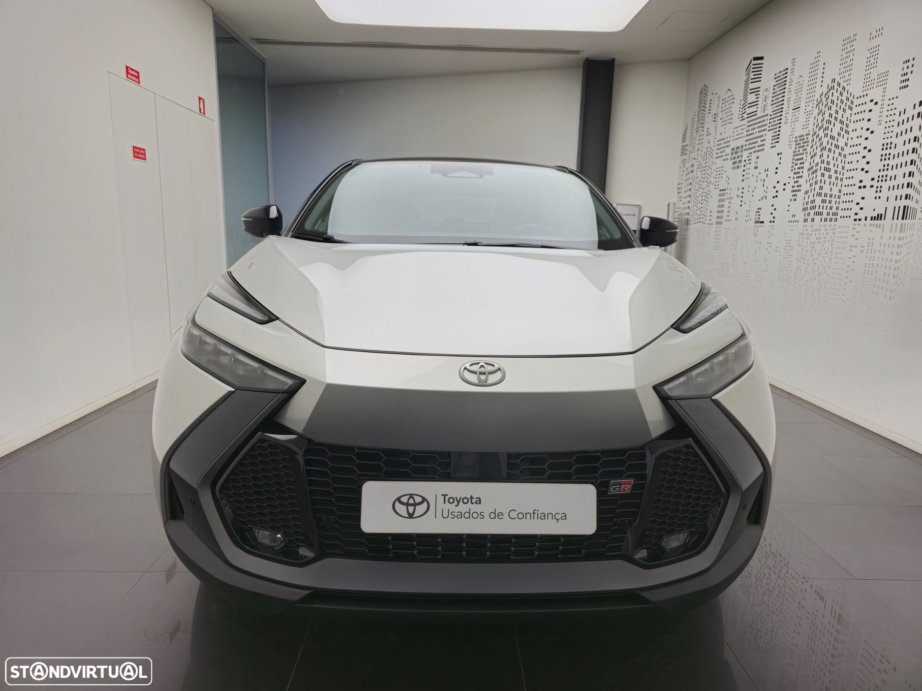 Toyota C-HR - 5