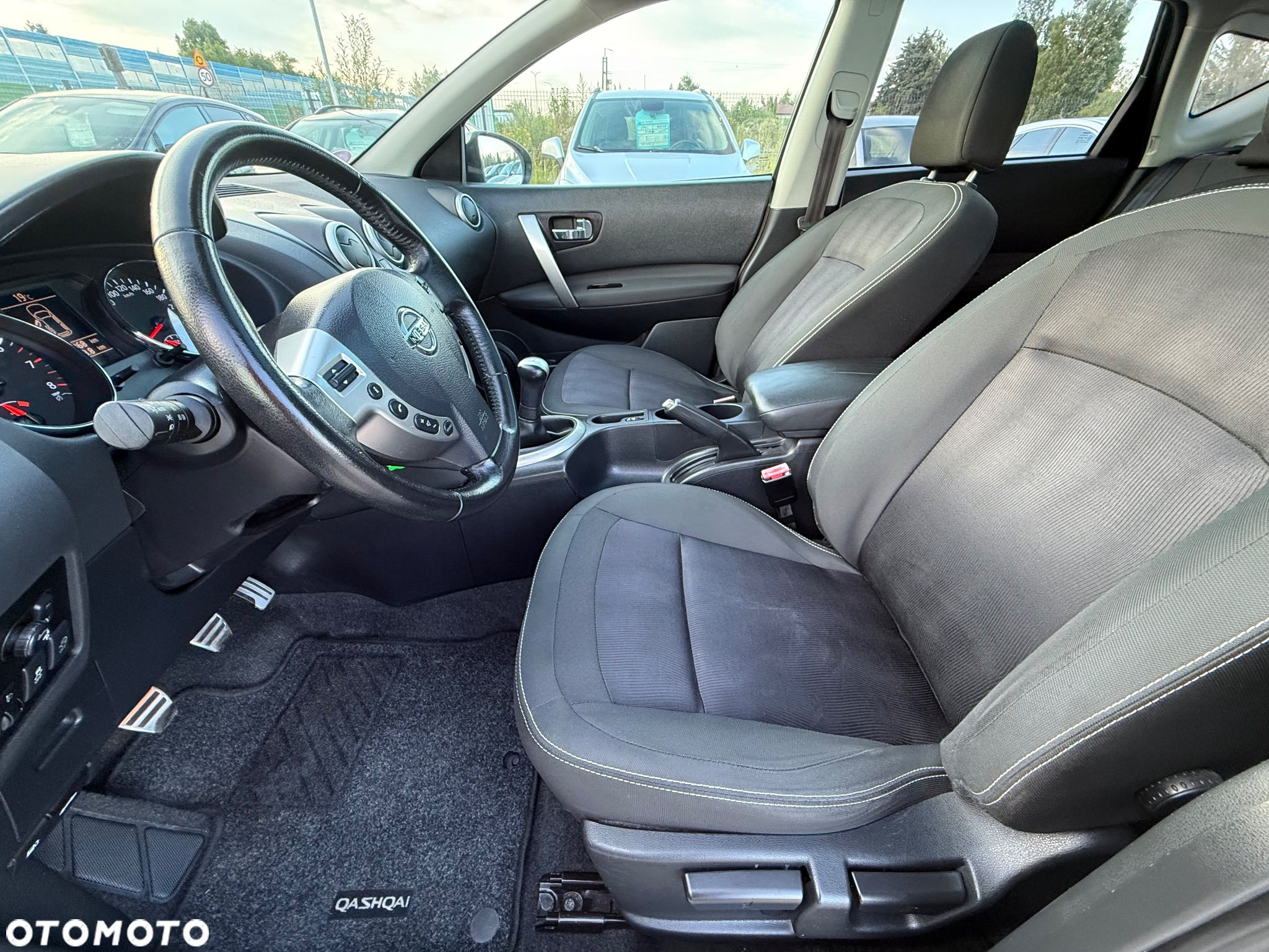 Nissan Qashqai 1.6 acenta - 19