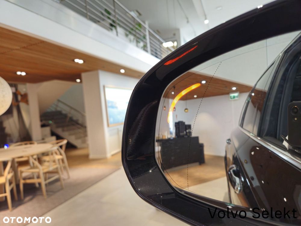 Volvo XC 90 - 11