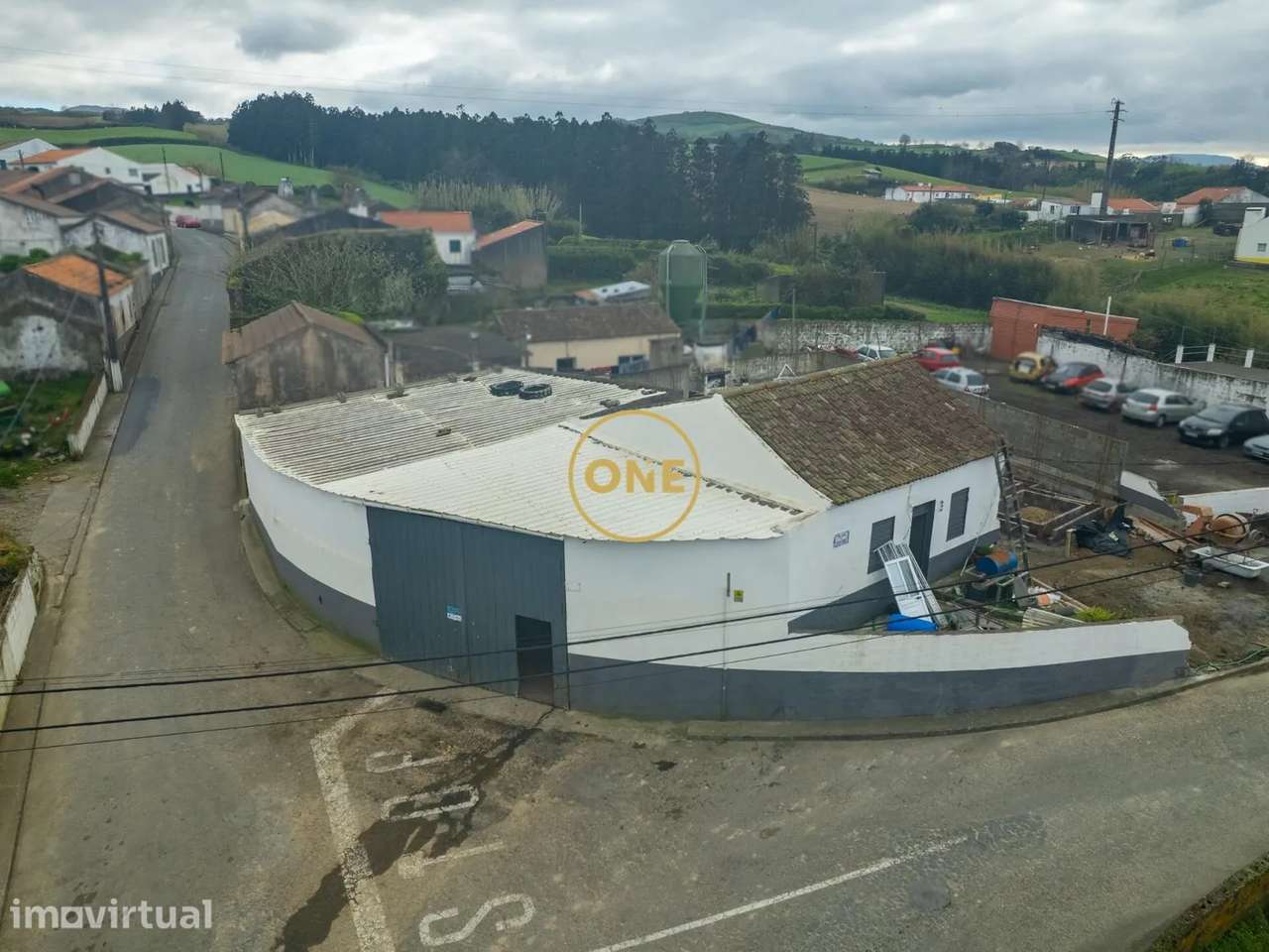 Garagem - Grande imagem: 2/13