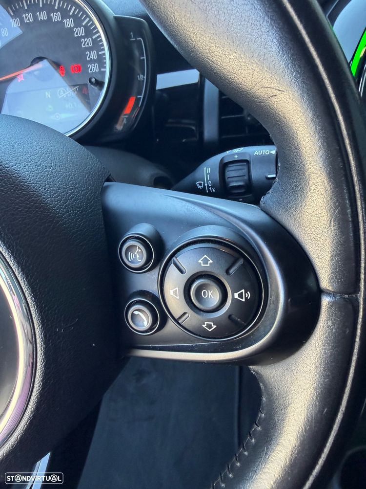 MINI 3 Portas Cooper D - 19