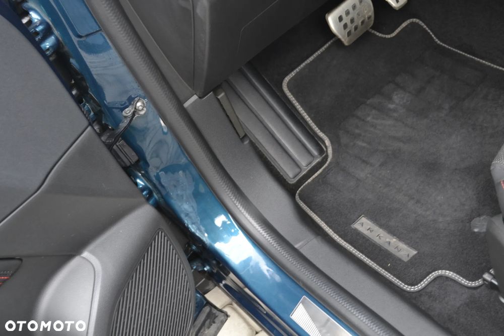 Renault Arkana 1.3 TCe mHEV R.S Line EDC - 13