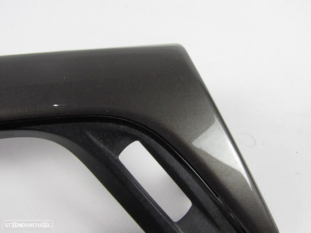 Friso do tablier Esquerdo SEMI-NOVO/ ORIGINAL BMW X1 (F48)/BMW X2 (F39) 51459396... - 2