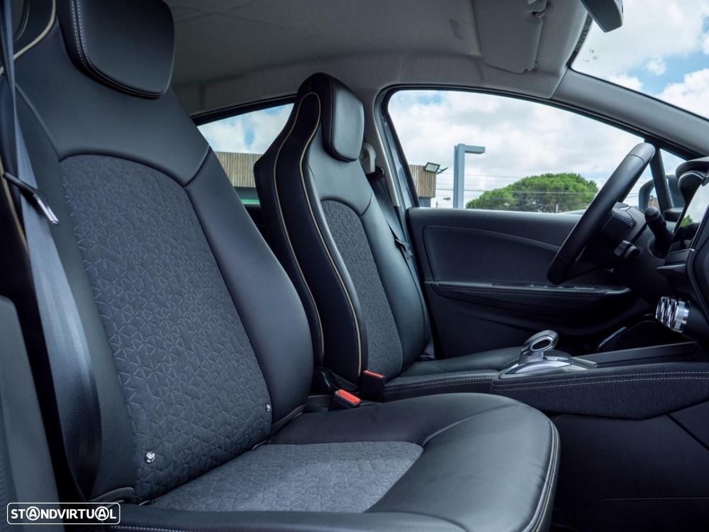 Renault Zoe (c/ Bateria) EV50 135hp Iconic - 20