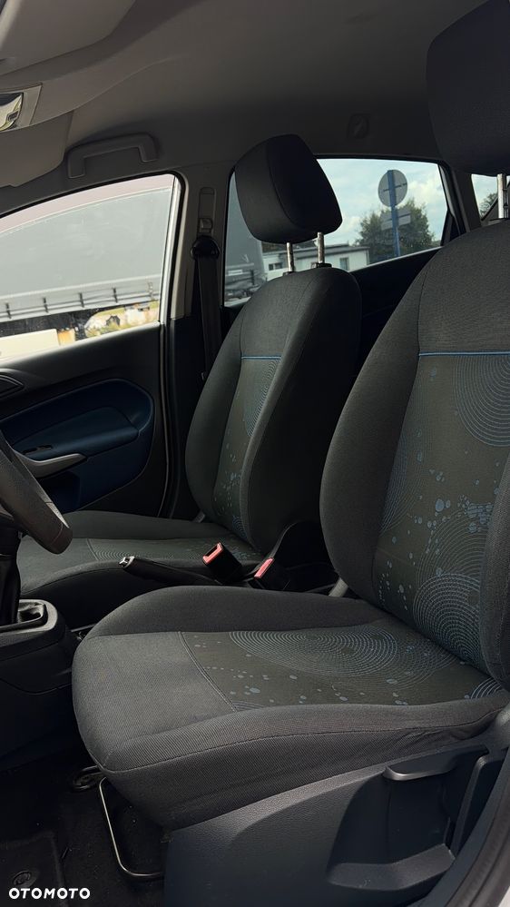 Ford Fiesta 1.25 Ambiente - 13