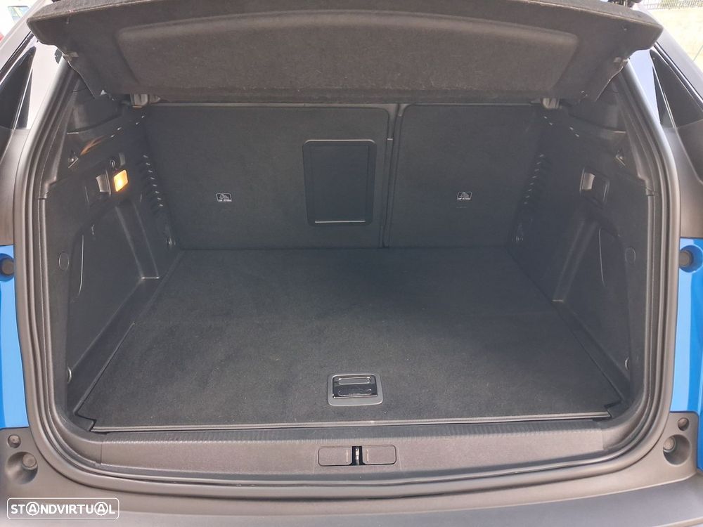 Peugeot 3008 1.6 Hybrid GT Pack e-EAT8 - 38