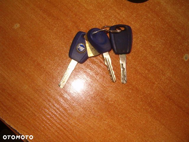 Fiat Punto - 13