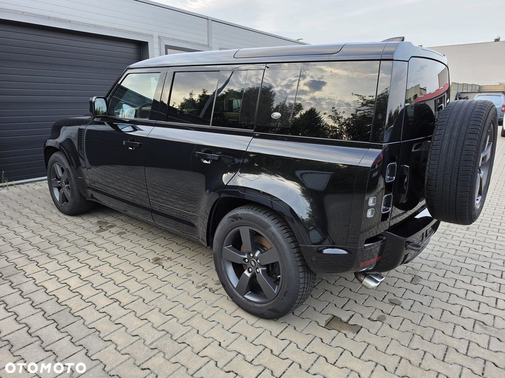 Land Rover Defender - 7