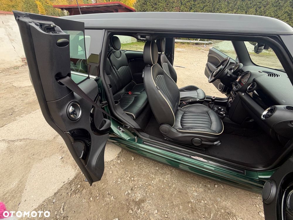 MINI Clubman Cooper D - 24