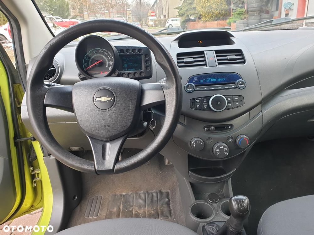Chevrolet Spark 1.0 - 13