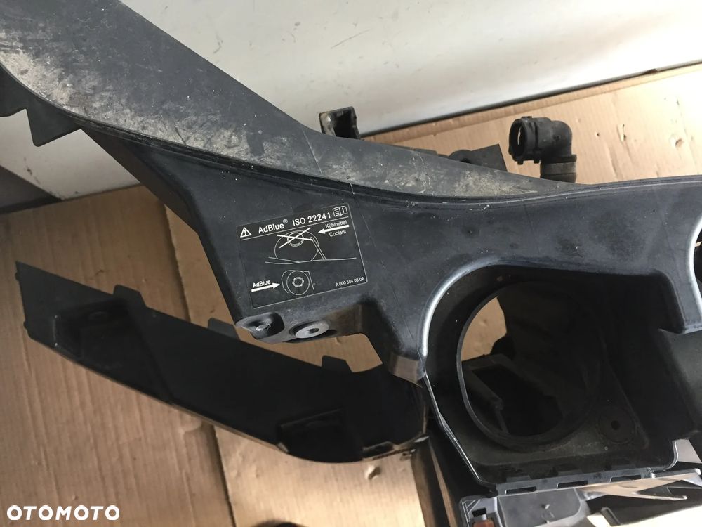 MERCEDES SPRINTER W910 20R 2.2 CDI PAS PRZÓD Z CHŁODNICAMI A4479060312 - 2