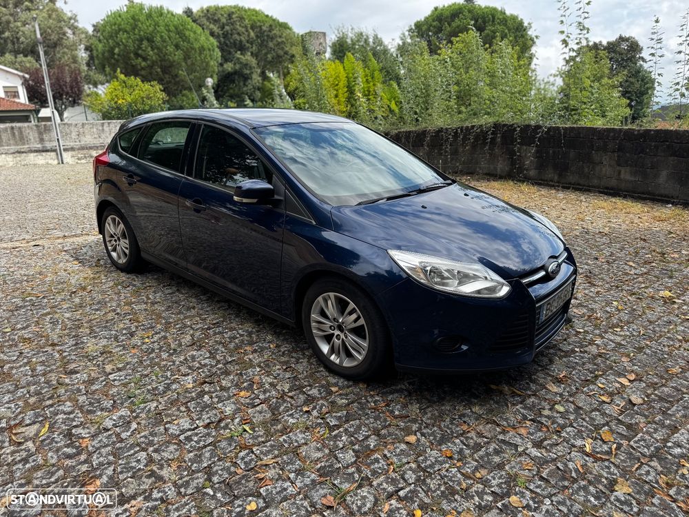 Ford Focus 1.0 EcoBoost S&S COOL&CONNECT - 2