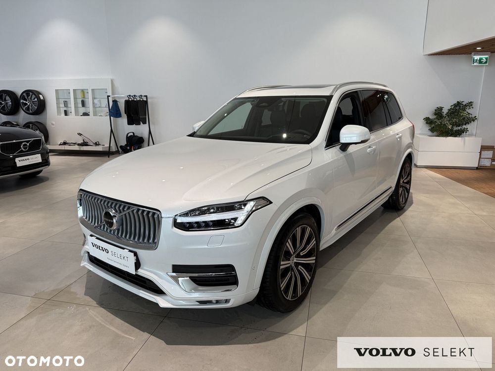 Volvo XC 90 - 1