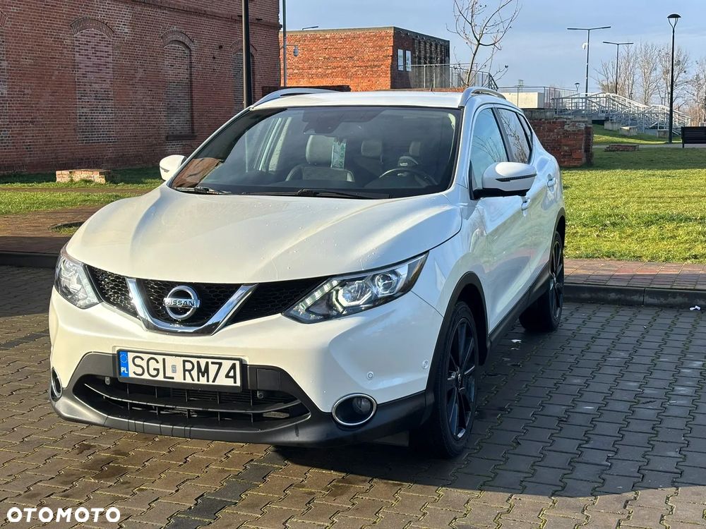 Nissan Qashqai 1.2 DIG-T Tekna - 1