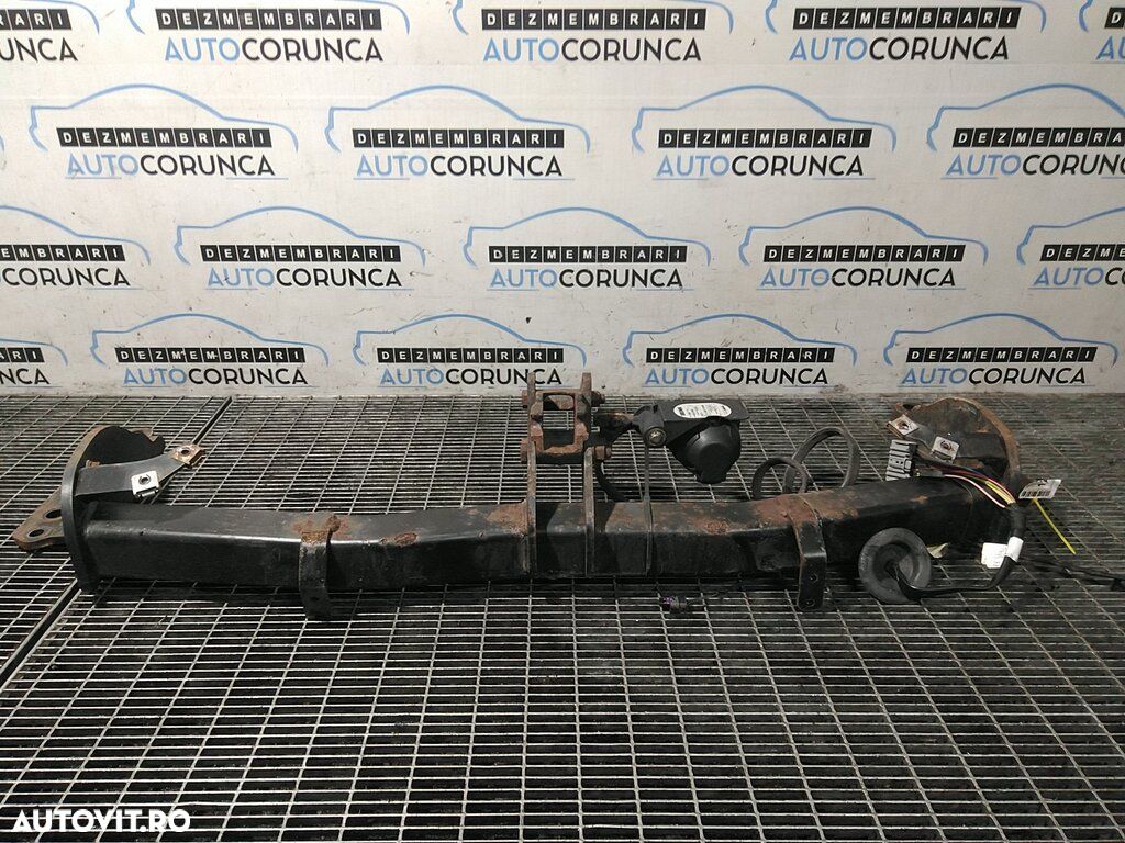 Carlig remorcare Land Rover Discovery Sport 2014 - 2019 SUV 4 Usi (1244) FARA CUI - 1