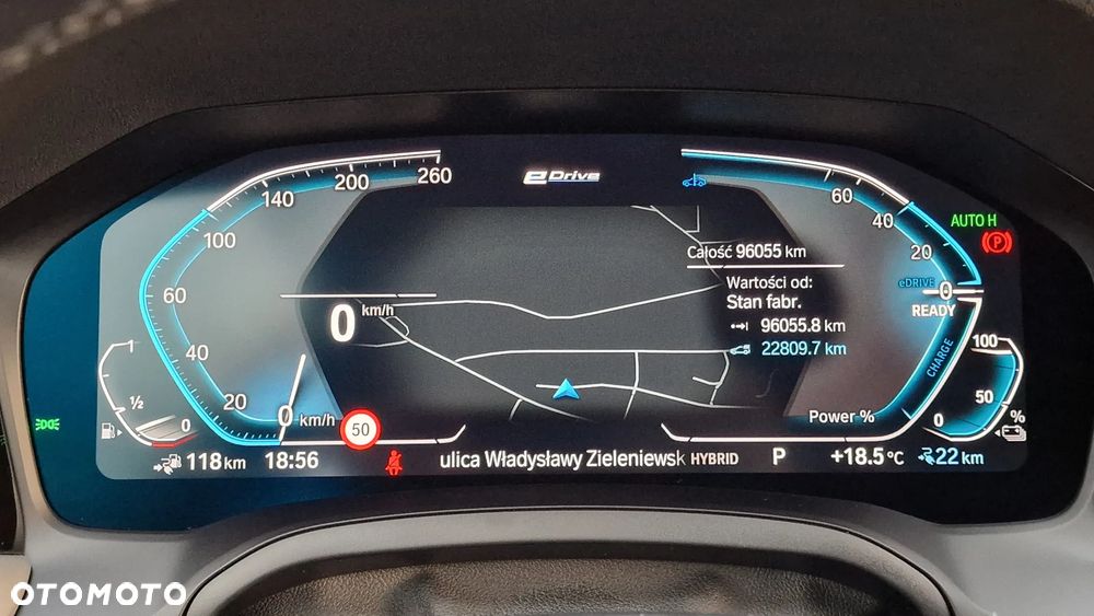 BMW Seria 3 330e xDrive - 15