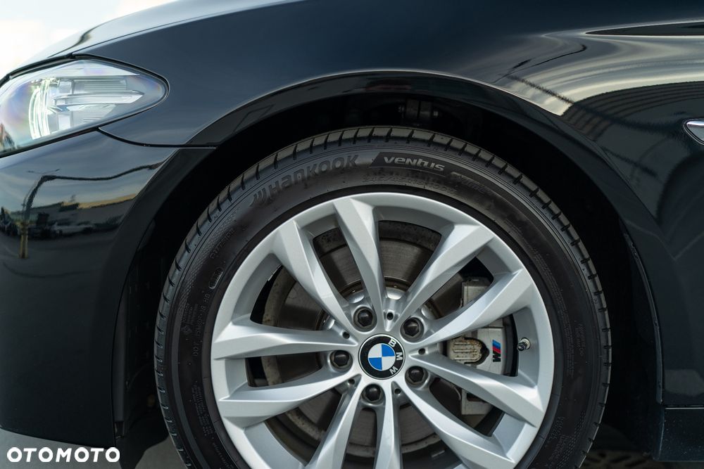 BMW Seria 5 520d xDrive M Sport sport - 9