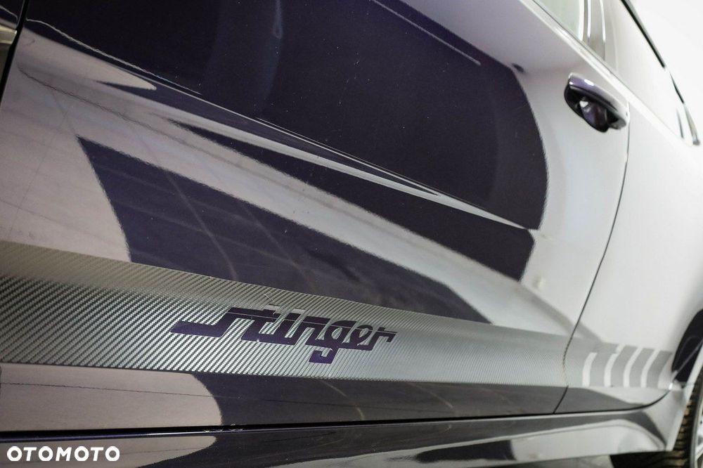 Kia Stinger - 8