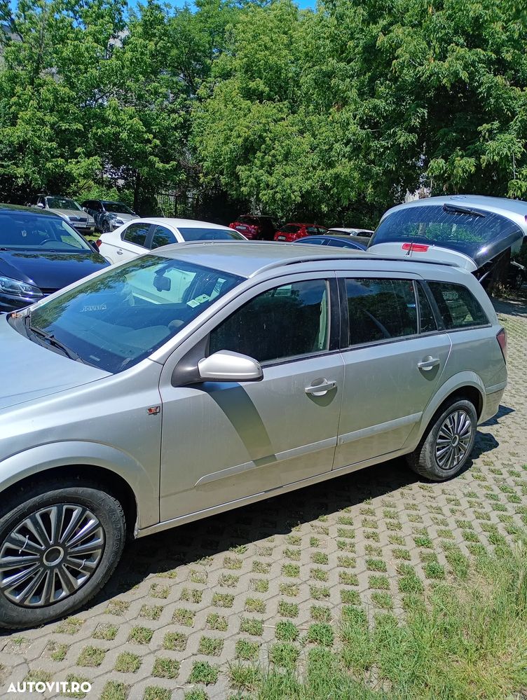 Opel Astra 1.7 CDTI - 4