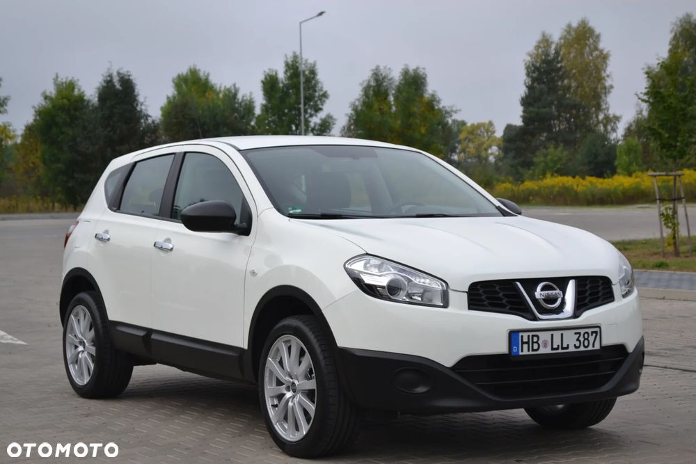 Nissan Qashqai - 2