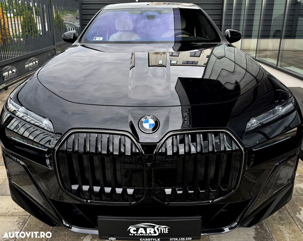 BMW Seria 7 - 10