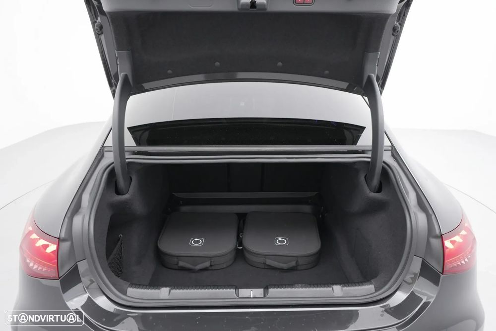 Mercedes-Benz EQE 350 Edition - 28