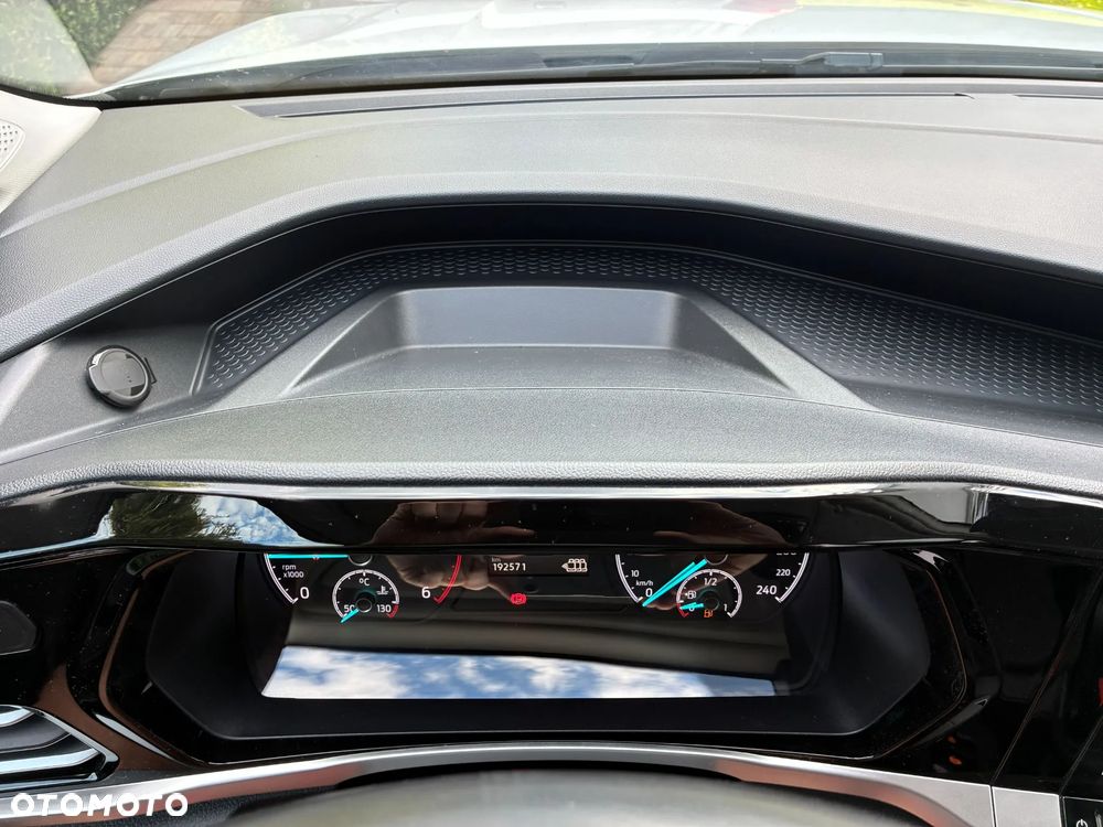 Ford Tourneo Connect 2.0 EcoBlue Titanium - 19