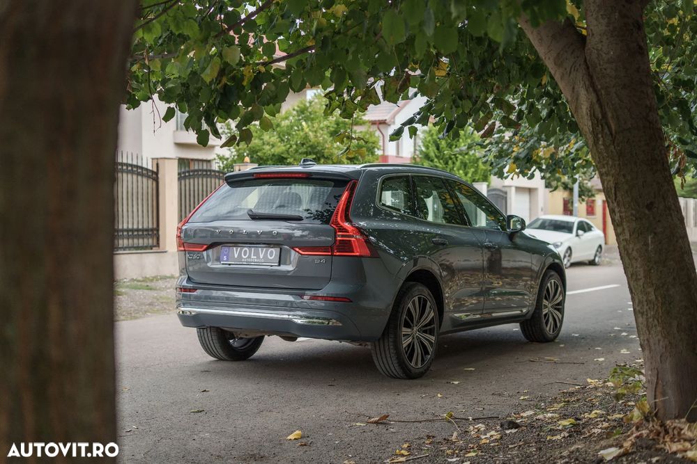 Volvo XC 60 B4 D Plus Bright - 8