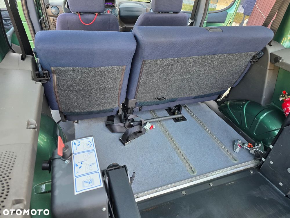 Fiat Doblo 1.9 JTD ELX - 22