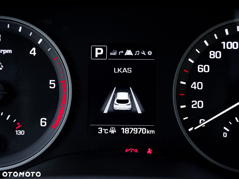 Hyundai Tucson blue 1.7 CRDi 2WD DCT Style - 22