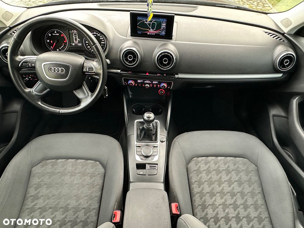 Audi A3 Sportback 1.6 TDI ultra Attraction - 7
