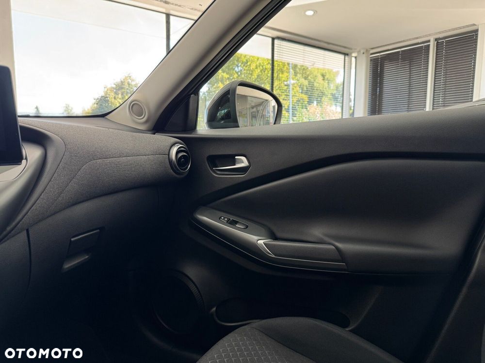 Nissan Juke 1.0 DIG-T Acenta DCT - 25